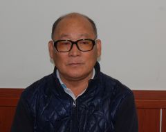 ������ ��